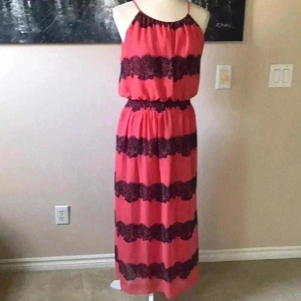 En Focus Pretty Orange and Blue Lace Horizontal Floral Maxi Dress-10P